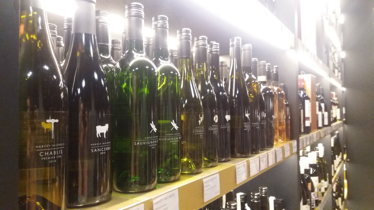 Thank you <a href="/Connectiontweet/">Connection</a> and <a href="/MillikenEurope/">MillikenEurope</a> for a fantastic night of networking, smiles and great wine! #business #winetasting