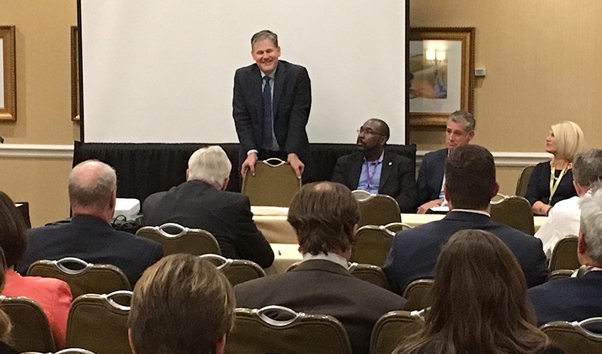 MoDNR's tweet photo. Spurring Innovation in MO session at #GovConf2017 w/ @DrewErdmann #MoInnovationTF developed recommendations in 75 days. It's #NotBizAsUsual https://t.co/xamXMxWn45