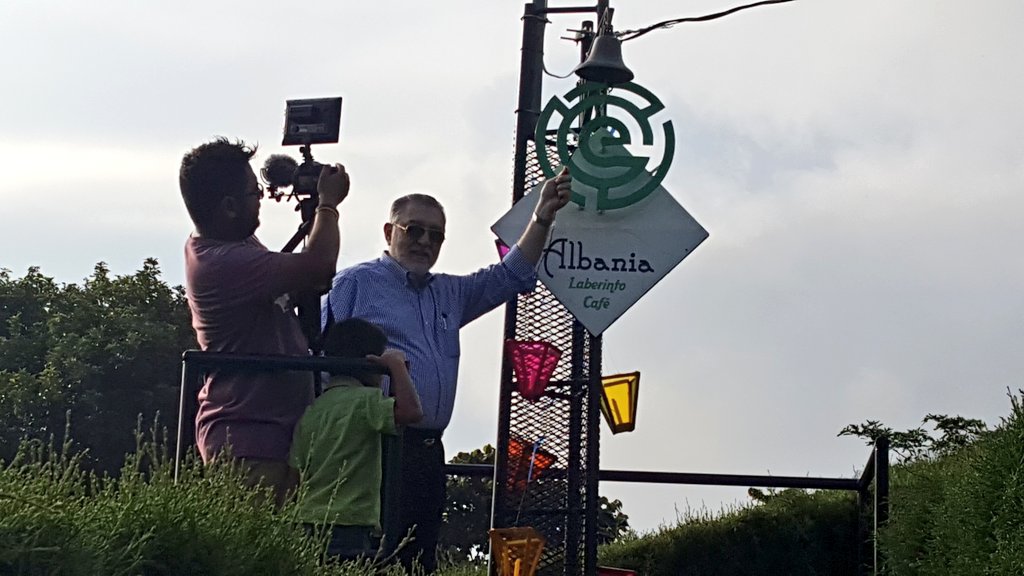 ESAmundo's tweet image. Ministro Duarte inaugura Albania Laberinto Café en Apaneca, una de las nuevas opciones para hacer turismo interno. Fotos/ESAmundo: V.Méndez