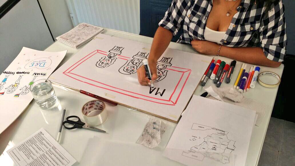 dyemarketing's tweet photo. Cocinando lo nuevo de D&amp;E #cominstitucional #marketing https://t.co/BnBMLwtEyP