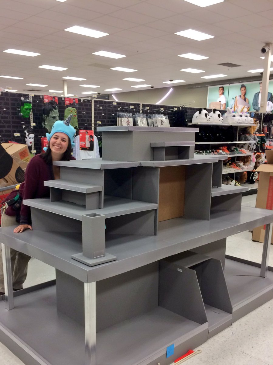 TLLexie's tweet photo. Nothing like a table build to keep you sharp! https://t.co/paLW0CrJHh