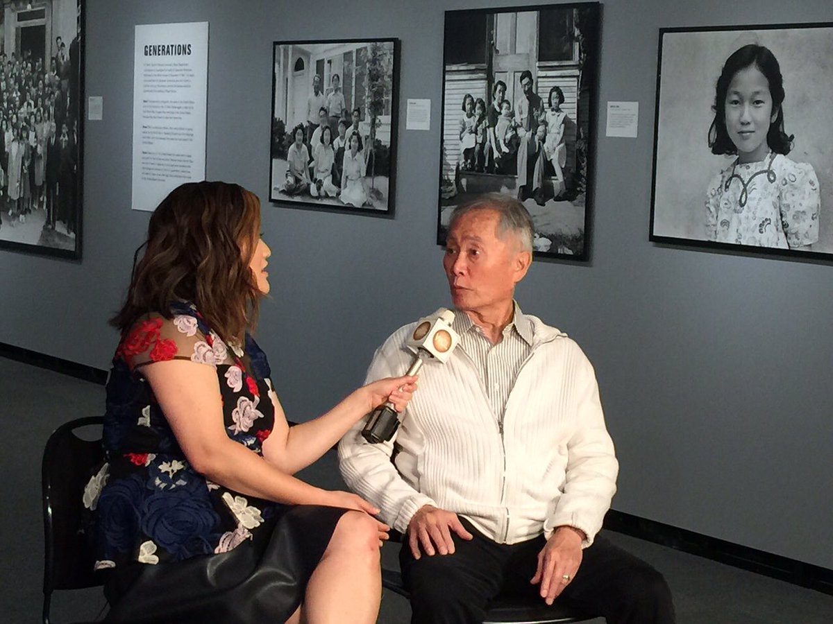 thentheycamedoc's tweet photo. @georgehtakei visited @alphawoodgallery with students From the #KanshaProject. #thentheycamedoc #andthentheycameforus @filmsforjustice https://t.co/STuDG46Bls