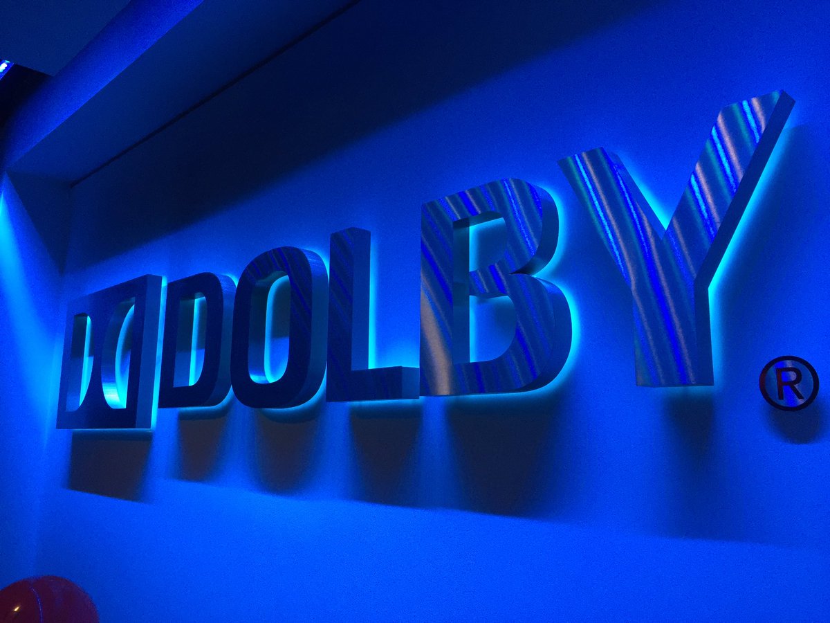 jca01uk's tweet image. Great remake of @StephenKing IT @DolbyCinema this evening🎈🤡 #ThrowbackThursday #movienight