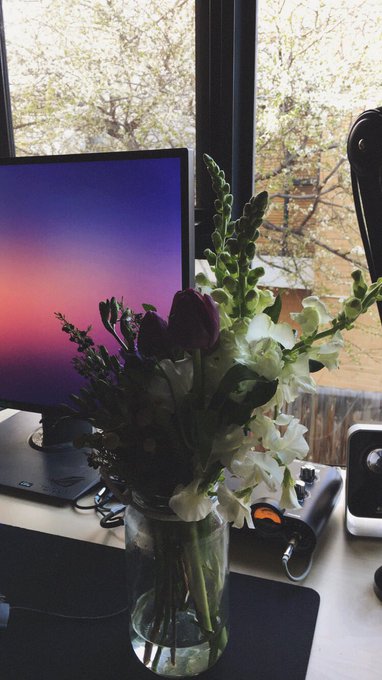 Watch heyimbee's leaked NSFW photo on TwXstars