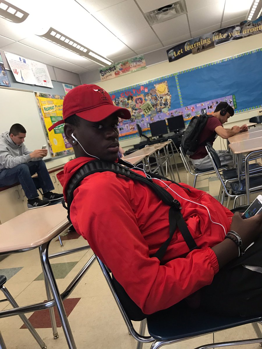 JordannLopezz's tweet photo. Happy Birthday to my Day 1 tho, miss my dawg @bigolelidge13 https://t.co/mzN2sMqzf4