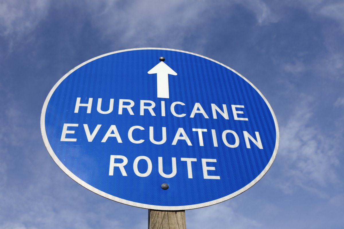 In the path of Hurricane #Irma? Learn your community's evacuation routes, &amp; location of emergency shelters. bit.ly/2wcfWU6