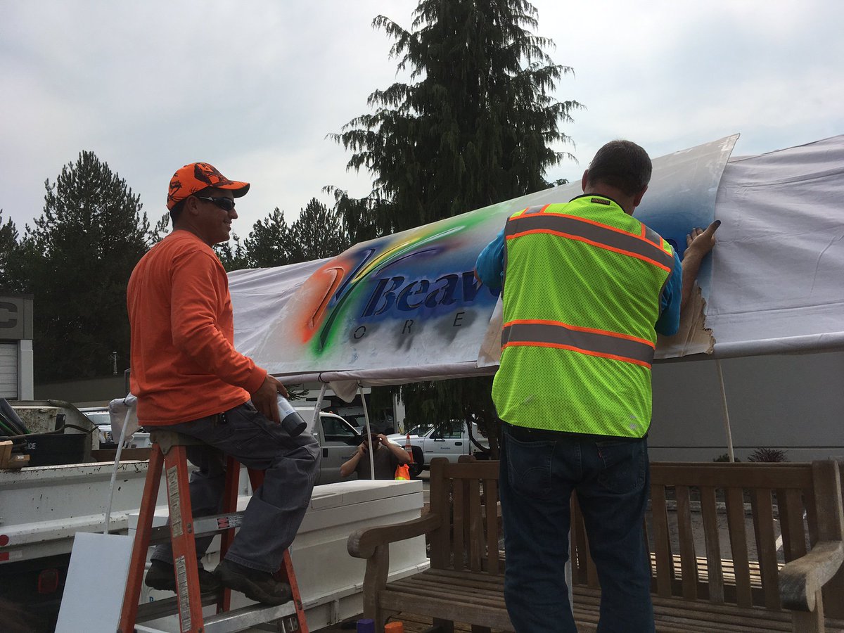 CityofBeaverton's tweet image. Public Works is getting ready for this weekend's Beaverton Celebration Parade. beavertonoregon.gov/470/Celebratio…