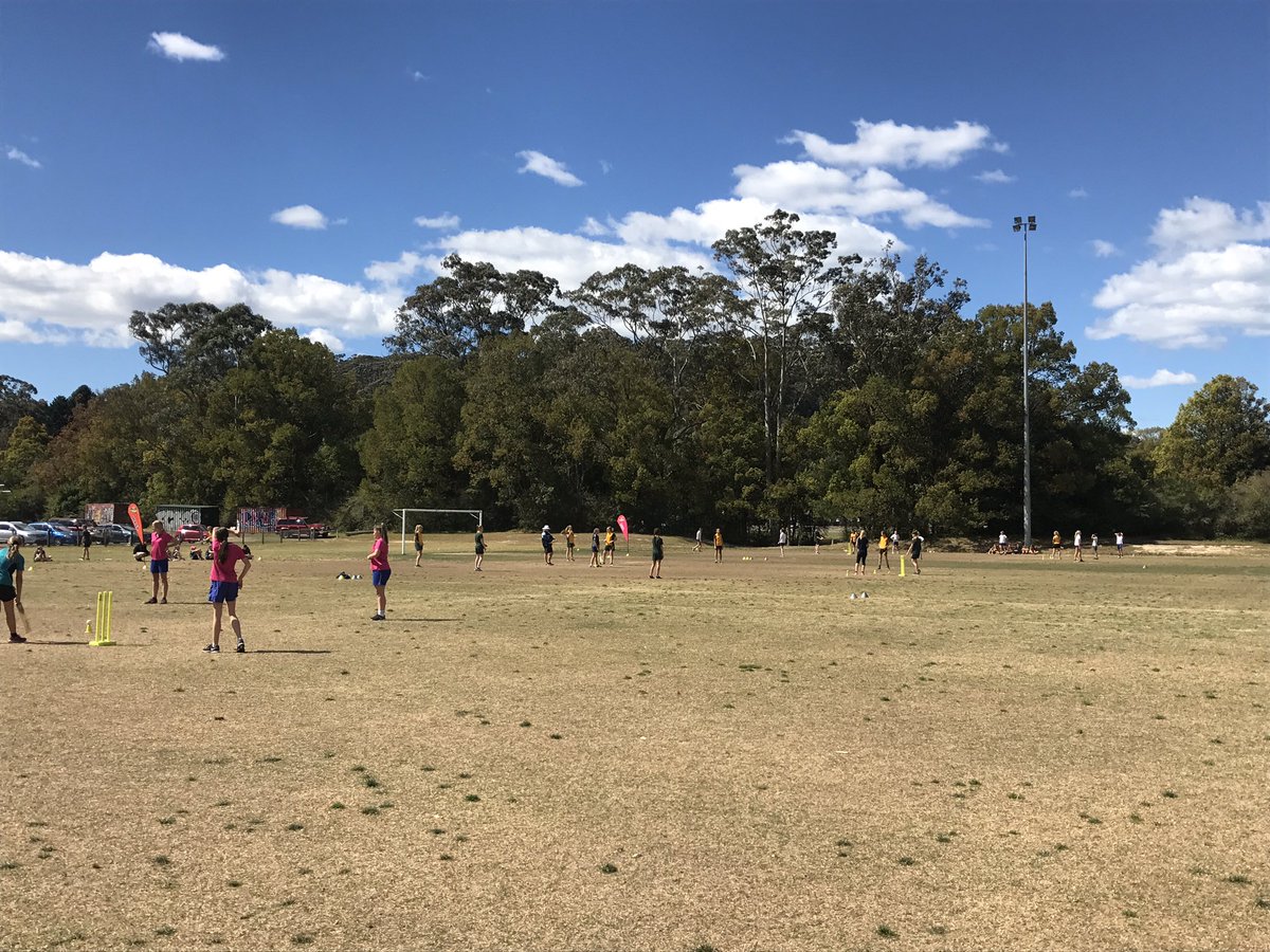 MikePeacock27's tweet photo. #CentralCoast turning it on for the #MILOT20 Blast Girls School Cup! #playcricket https://t.co/mOjoZnpFzV