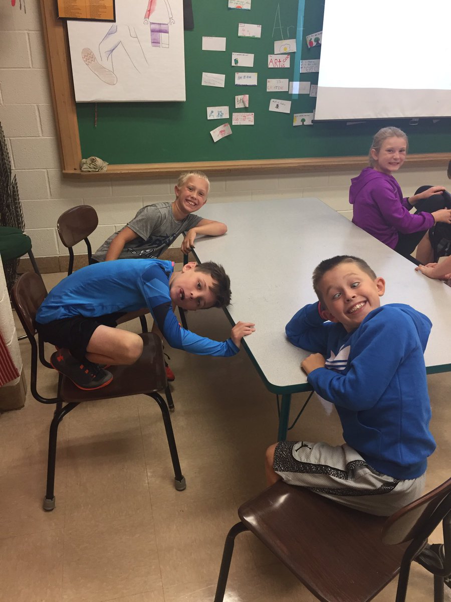 jill_findley's tweet photo. Snapshots from art today #fab4f #kcsdpride #nstarpride https://t.co/8gEMvsjf64