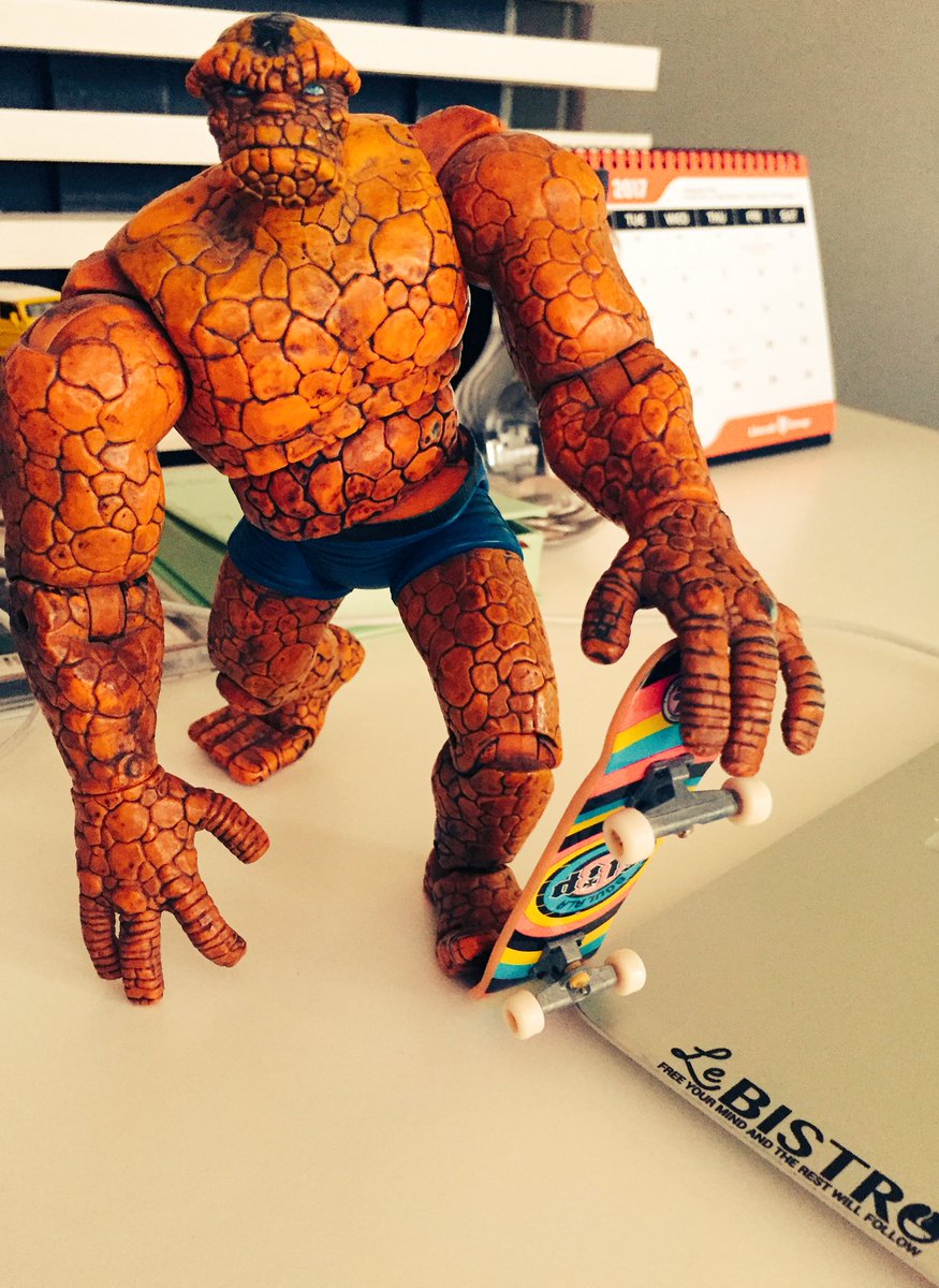 iyetiyet's tweet photo. It's Friday bro.  Easy laah. https://t.co/LSqc4B92Ah