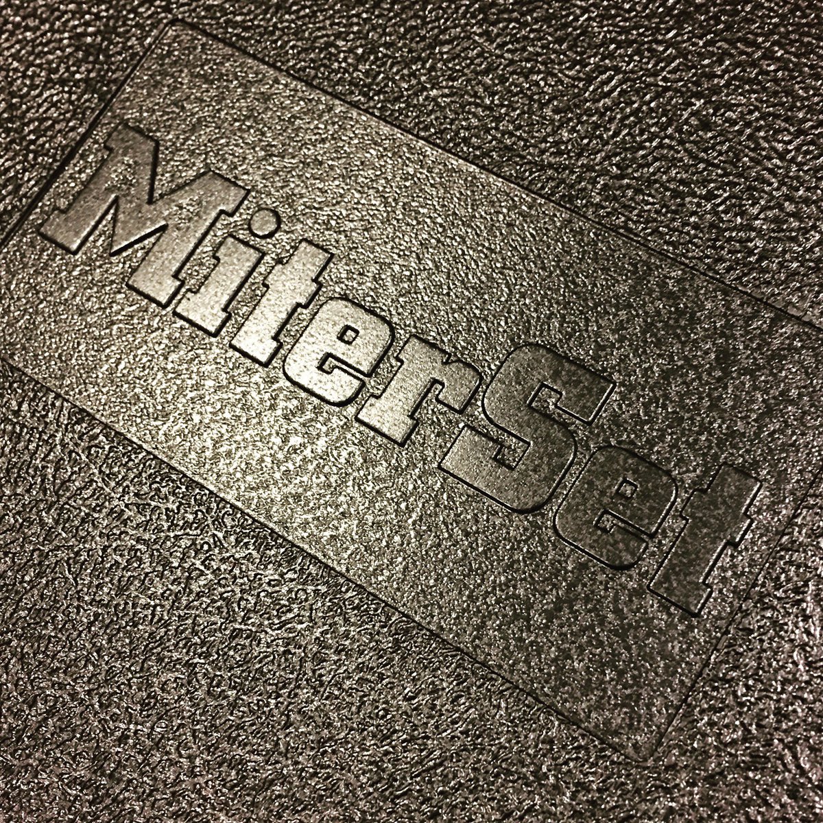 haunmade's tweet image. #miterset has arrived! Can't wait to use it. 
#woodworking @IzzysToolmaster @aklein2303 #haunmadeprocess