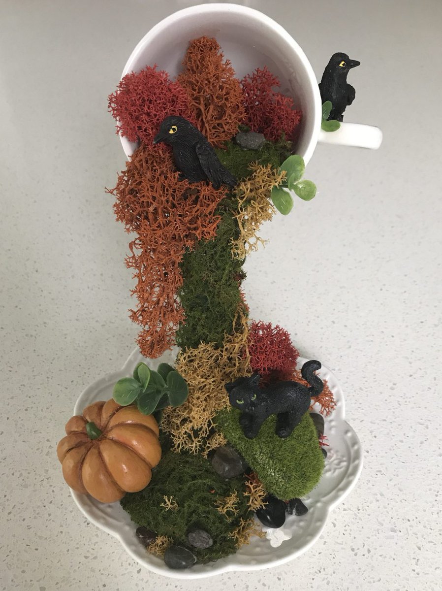 The Maker Mom tweet media