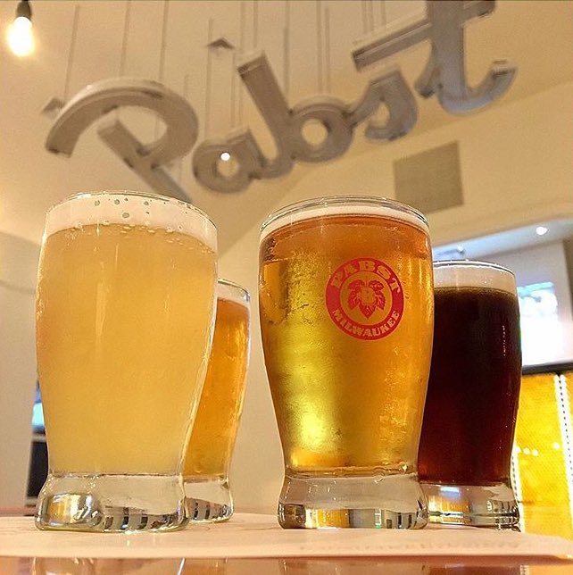 It's a great day to enjoy a few brews! #PabstBrewery #NationalBeerLoversDay #Milwaukee 

📸: @milwaukeeeats