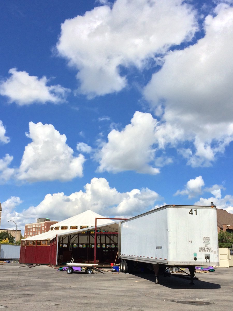 RochesterFringe's tweet photo. Meanwhile, progress. #SpiegeltentRising #FringeHub #OneFringePlace #ROC ⭐️ https://t.co/pRMztEKNrP