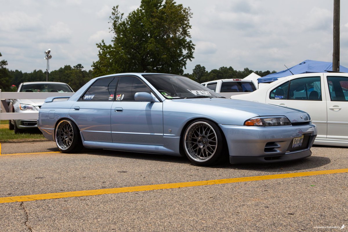 SXRCXRY's tweet photo. Super Clean 4dr Skyline at #GridLife South. #v2lab https://t.co/6adkB74LFH