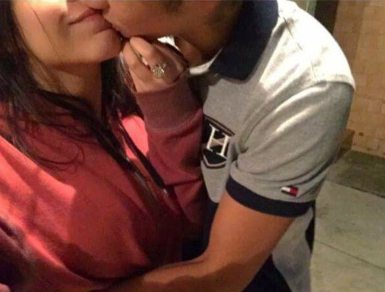 vigneyyepez's tweet photo. "Gritaria al mundo Q Te amo ¡gritalo! Te amooo ¿PorQ me lo dices al oído? PorQ tu eres mi mundo" 💗💜💞💏 https://t.co/QKOU6vGrDC