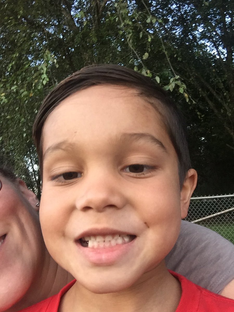 jackson_echs's tweet photo. @_drewgabriel  this is Gabriel Jackson. I miss you!😎🕸🤠🤡😎🤓🤗😃🤑😛😝😜🤗😋 https://t.co/eRzHlVDoek