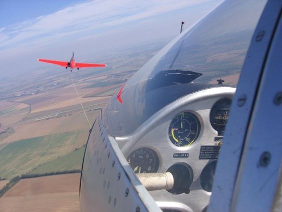 radinovic425's tweet photo. @DRadinovic30 #flyinggliders https://t.co/EYf5UtNEdI