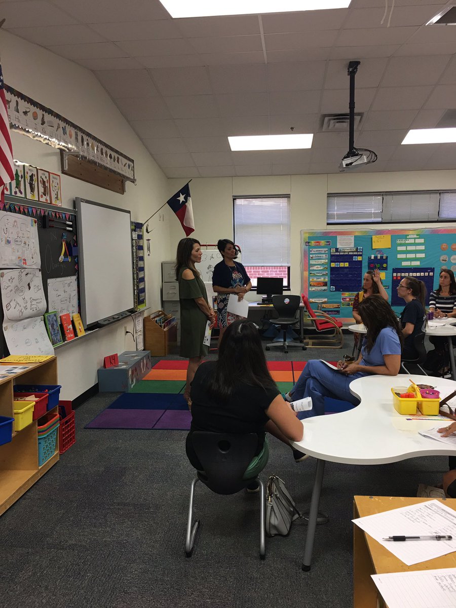 sgedwards22's tweet photo. So many parents sharing with me how much they love their child's educator @DCEtrailblazers ! https://t.co/2NXhnsgY65
