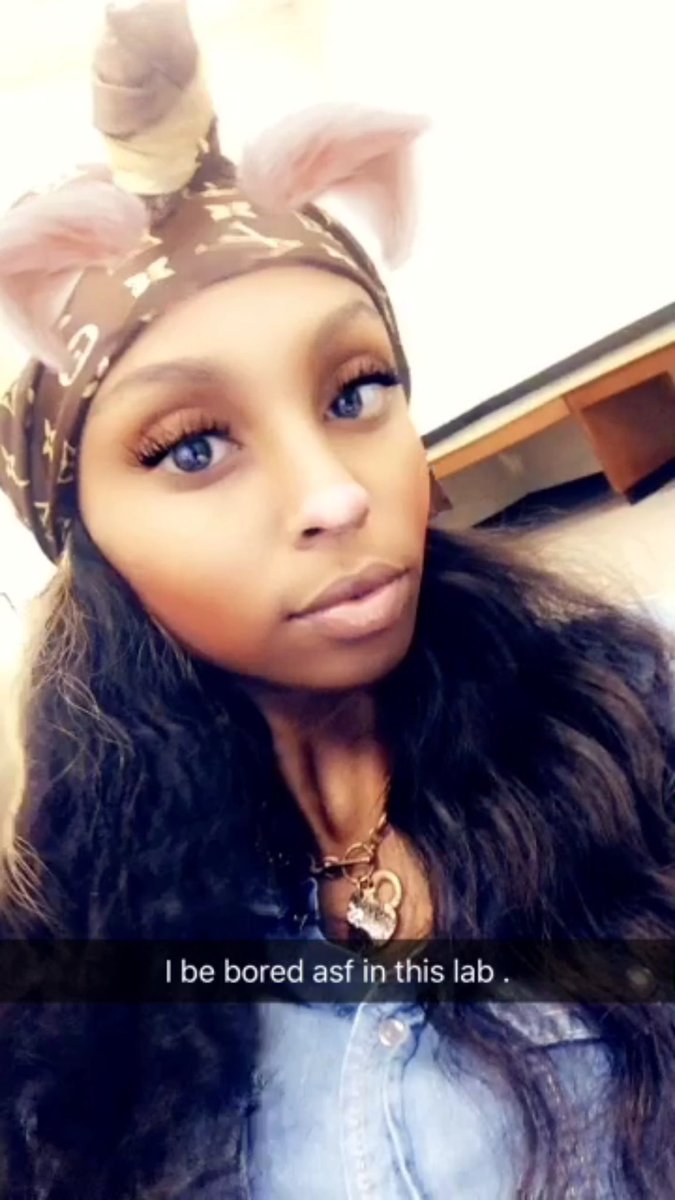 TypicalT__'s tweet image. y'all hoes is ugly 😇