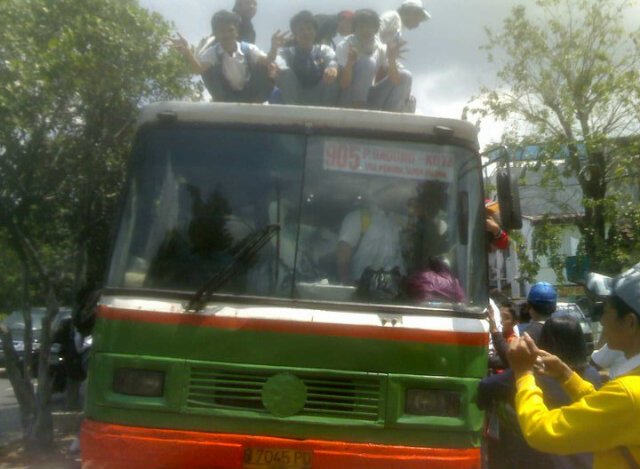 <a href="/Dunia_STM/">Dunia PeLajar STM</a> 1 PGRI 905 VLG