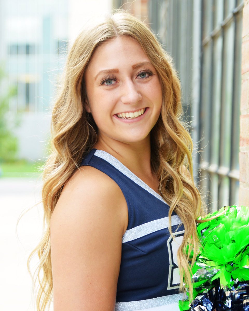 SHS_Titan_Cheer's tweet photo. Cheerleader of the Week: Siena Morris
Grade: 12
Stunt Position: Base/Backspot
Siena is a great addition to this team, we love her so much!💚💙 https://t.co/05lYpg7XTv