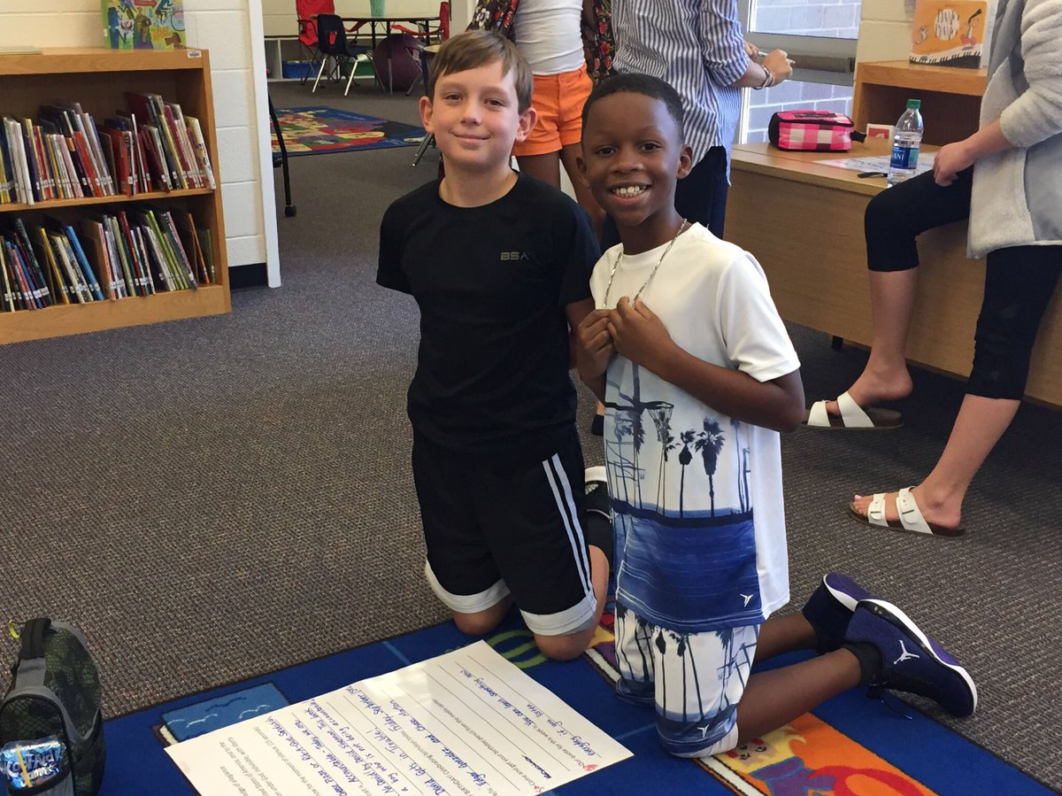 PoplinESNC's tweet image. Practicing scripts for live morning announcements with green screen in the Media Center!#TeamPoplin #TeamUCPS #PoplinPrincipal @AGHoulihan