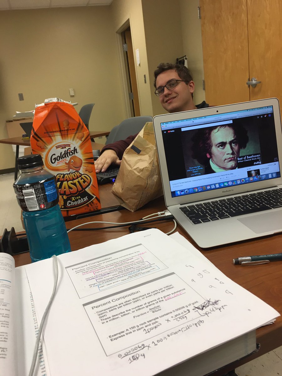 c_rieke's tweet photo. #collegelife #studyen @Macarr1414 https://t.co/FUKWBfKBKp