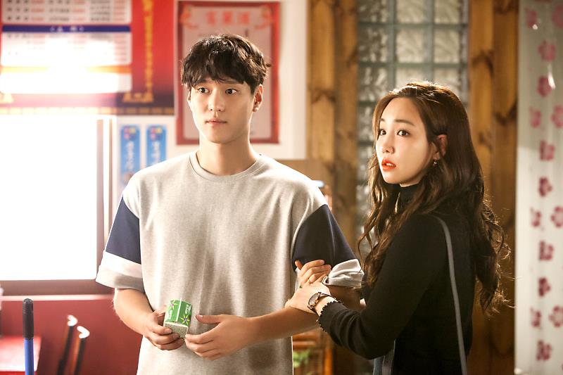 DJKhu7dW4AAPuni.jpg:large