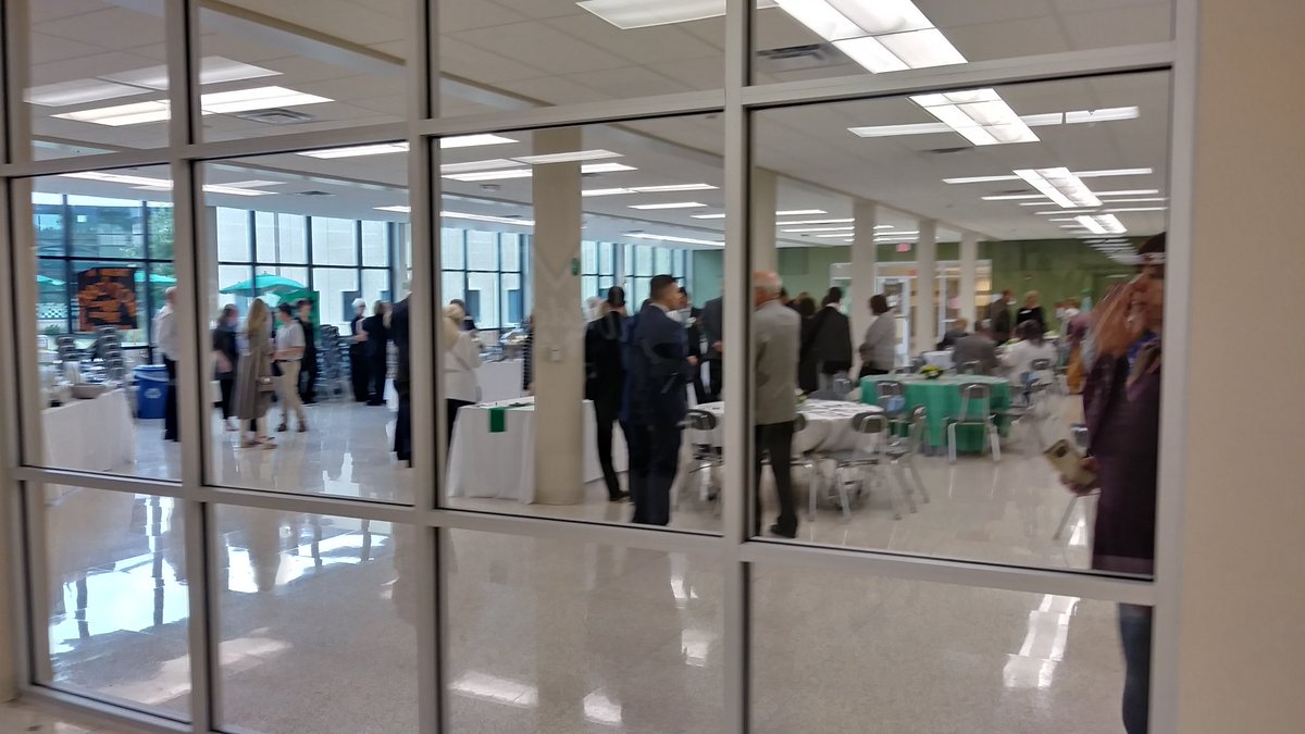 Events_MHS's tweet image. Congratulations to the new inductees who made it into the Mayfield Hall of Fame