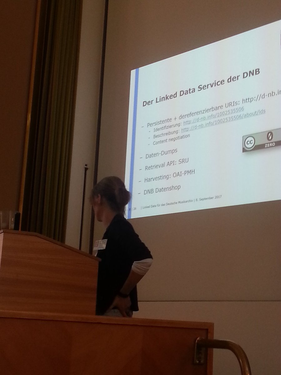 RenateBehrens's tweet image. Jana Hentschke von der #DNB_Aktuelles  zu Linked Data bei Musikdaten #AIBM in # Münster