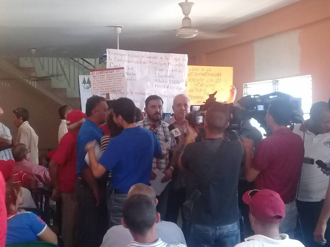 FONTURZuliaOf's tweet photo. #Noticia ||90 rutas de Transporte en el Zulia Apoyan Reelección del Gob. @PanchoArias2012|| (+Link) https://t.co/xf9UhGK7HH https://t.co/U2f8IdrsFZ