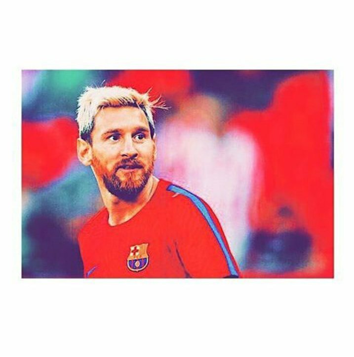 _Allofye_'s tweet photo. .

(الابتسامة كلمه طيبه من غير حروف 💀😁)

#leo_messi ⚽ https://t.co/AYiXlxojOV