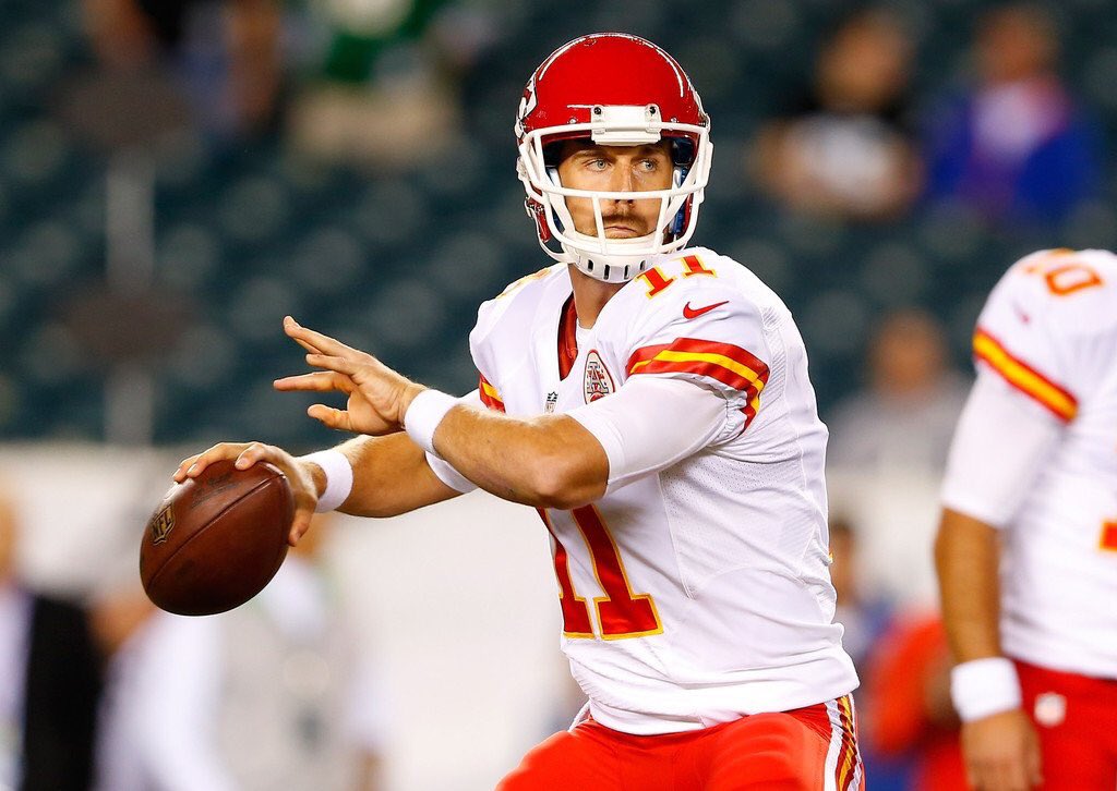 NFL_Stats's tweet image. The #Chiefs BEAT the #Patriots, 42-27, to start the 2017 NFL Season!