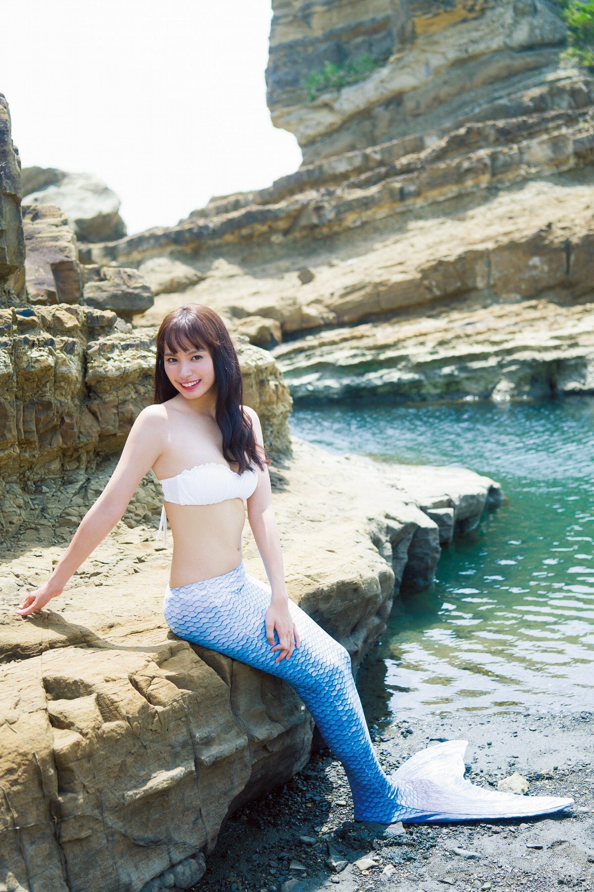 ぴろぴろ 渡辺曜 優木せつ菜 唐可可 関水渚ちゃんの水着のグラビア可愛いな 関水渚 水着 グラビア