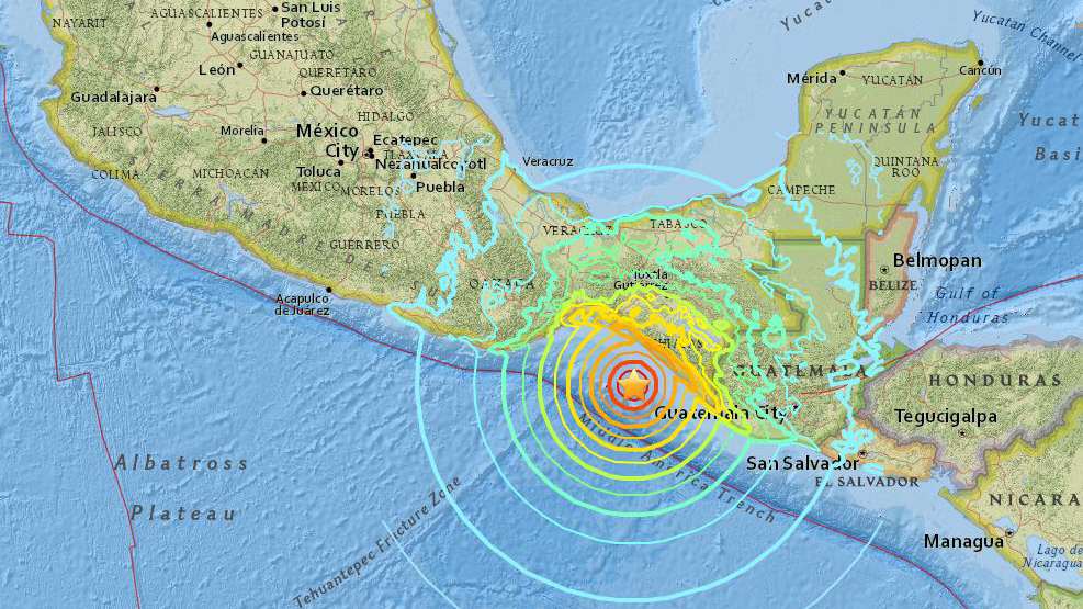 CGTNOfficial's tweet image. #Mexico M8.0 #earthquake:
- quake struck off Pacific coast of Mexico
- epicenter 123km SW of #Pijijiapan town 
- tsunami warning issued