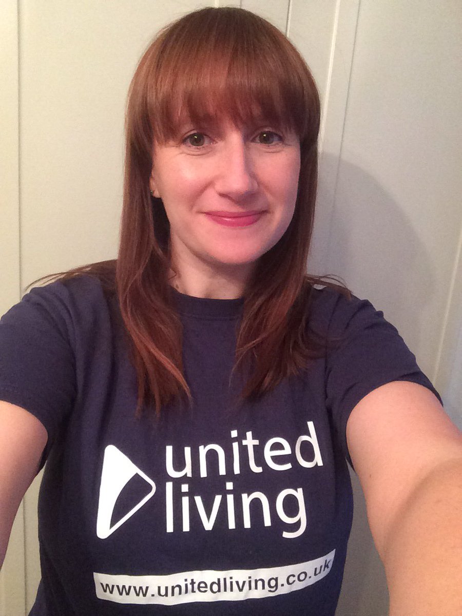 NicoleBarnes80's tweet photo. It's that time of year again when us staff get to spend the day giving back to the community @unitedlivinggrp #community #feelgoodfriday https://t.co/adDUavjdfH