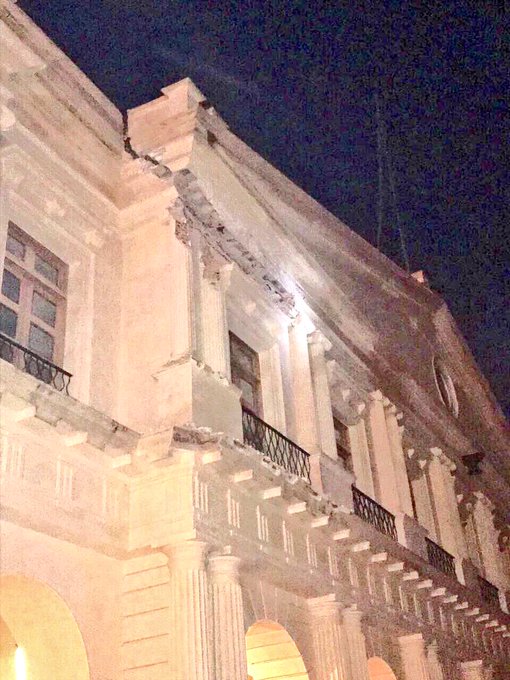 View image on Twitter