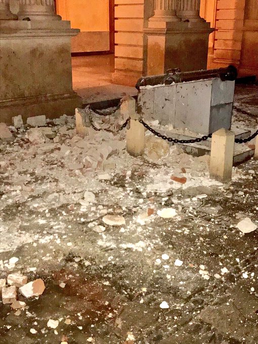 View image on Twitter