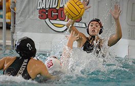 Reynolds scored a lopsided sweep in water polo against at David Douglas tonight. Here are photos....

daveball.exposuremanager.com/g/sept7_reynol…