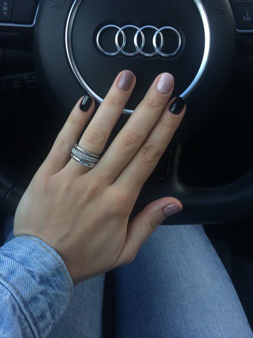 new #manicure https://t.co/Dn1r10uku6<a href="/tag/manicure"class="tags">#manicure</a>