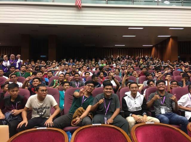 akmaldaud_'s tweet photo. last session with ppsl 🙂 imma do the cheers alone. 
#ppsl
#usmwelead https://t.co/4stKq8ivlN