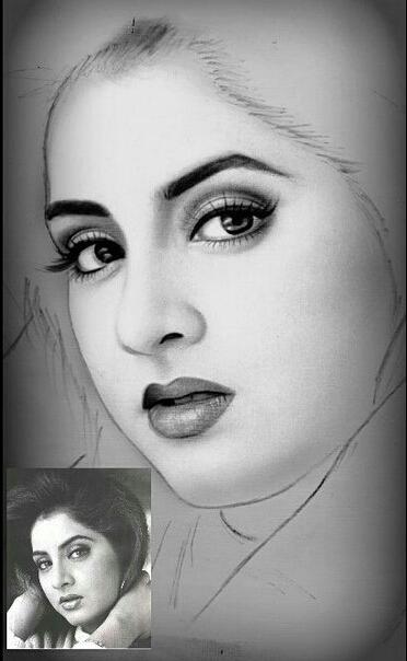 Divya_0b0's tweet photo. So what do you think?
Paint : Baxtiyor.
Really Very Super........ Sooo Beautiful
Thanks for those who painted 😊🙏🙏 #DivyaBharti #DivyaFans https://t.co/ql547OFToy