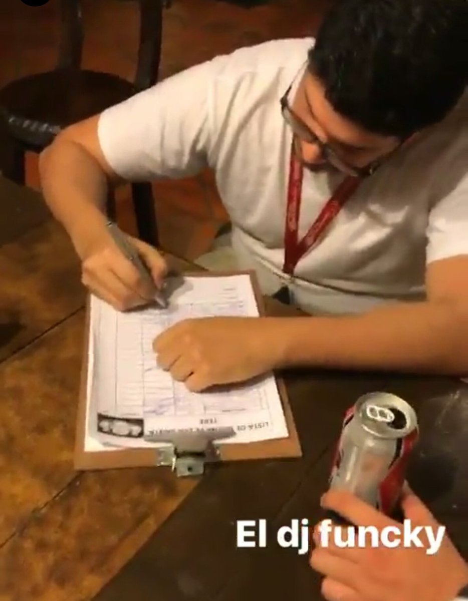AraujoDice's tweet photo. Ya esta todo listo, preparado para otra temporada mas. Solo dejate llevar. Dueño del tercer tiempo al ritmo del #funkyTrap mñialaaa #HGV https://t.co/k5RsMfuBTu