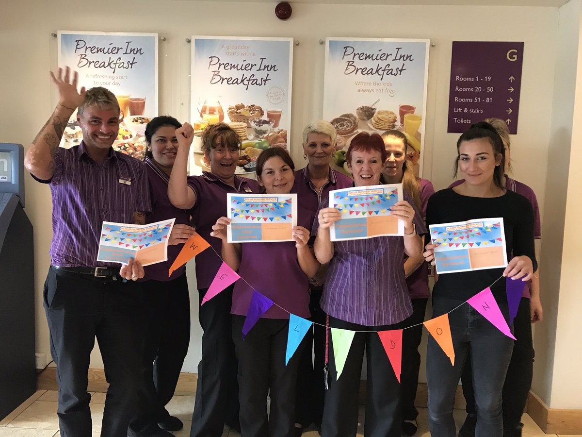 East Mids Airport smashing the Solus Summer Service challenge by winning not 1, not 2, but 4 out of the 5 incentives!! #whatwedo <a href="/SDEBDD/">simon ewins</a>