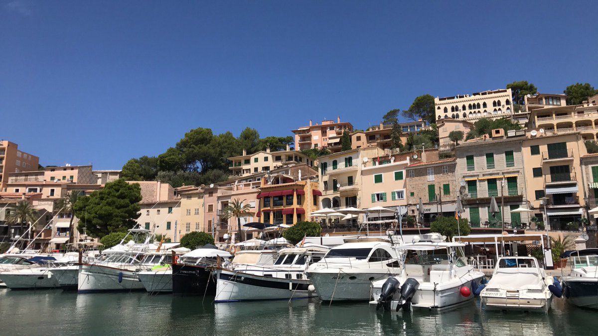 hoteledensoller's tweet photo. Best plan #portdesoller #sollervalley #soller @BalearicTour @InfoMallorca https://t.co/3eCG5J4glD