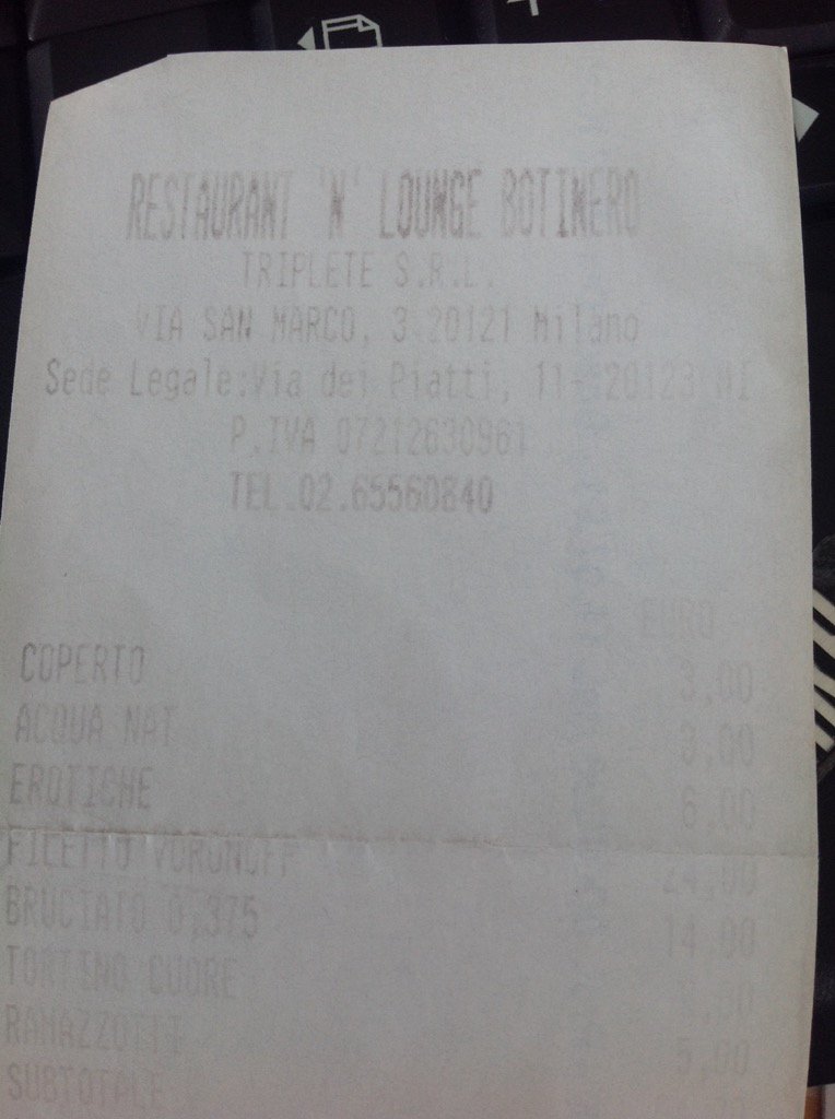 #PezzoDAutore <a href="/danmari83/">Daniele Mari</a> <a href="/PresMoratti/">Max Moratti 🖤💙</a> #TripleteSrl Cena indimenticabile at <a href="/BotineroMilano/">Botinero Milano</a> #amala #interismo