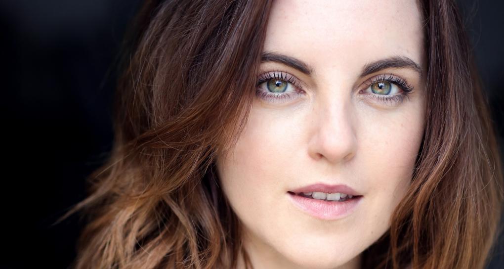 CultureNI's tweet image. Fresh from #OnceinDublin West End star @NiamhPerry is coming home to deliver a special musical theatre masterclass ow.ly/KNDq30f0cF6
