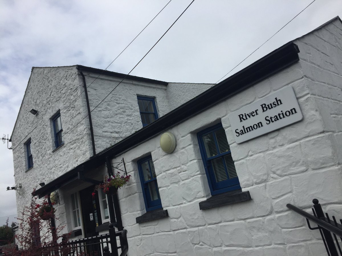 EAFP2017's tweet photo. First stop for the #EAFP2017 study tour- The River Bush Salmon Station #Bushmills @AFBI_NI @Happ https://t.co/uPRyIuEI1h