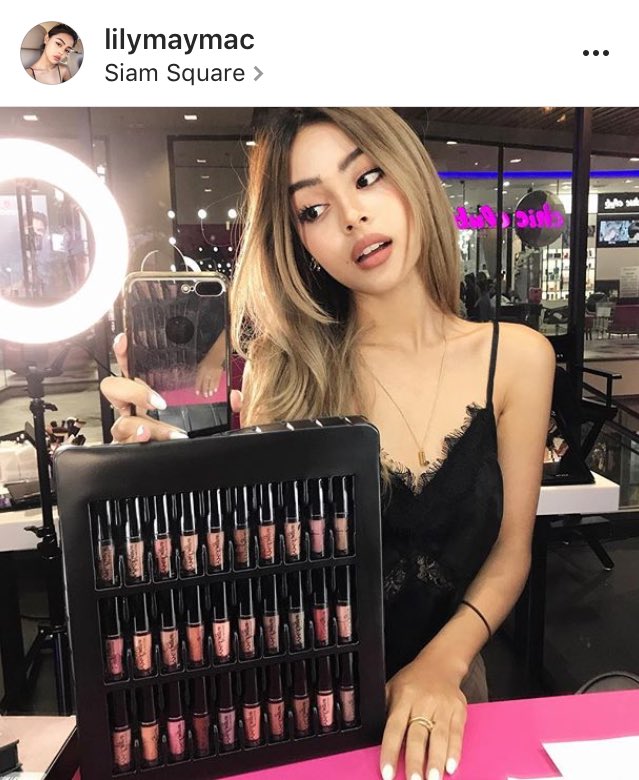 Instagram Update!💦
ลิลี่อยู่ไทยนะคะตอนนี้ มางานเปิดตัวของ Nyx Cosmetics มาเจอลิลี่ได้ที่ Siam Square 1 ได้นะคะ💘🤙🏾